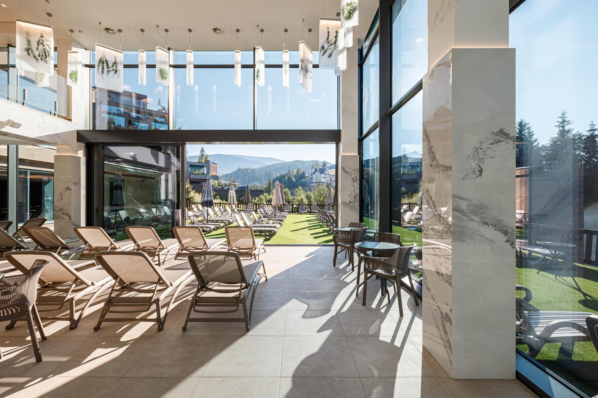Tavel Hotel & Spa Bukovel Exterior photo