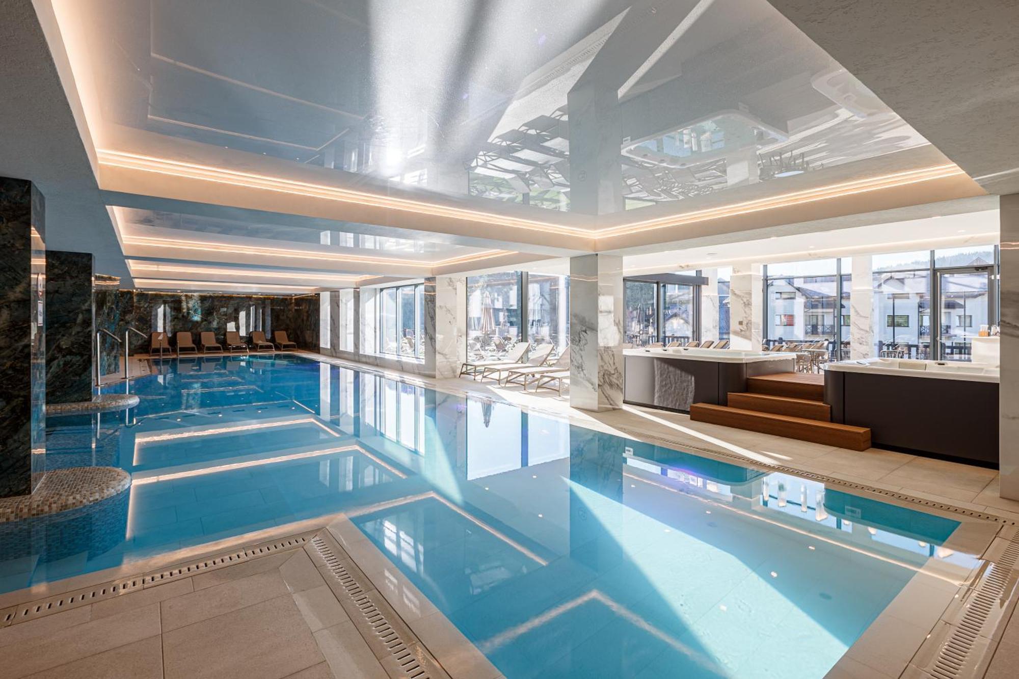 Tavel Hotel & Spa Bukovel Exterior photo