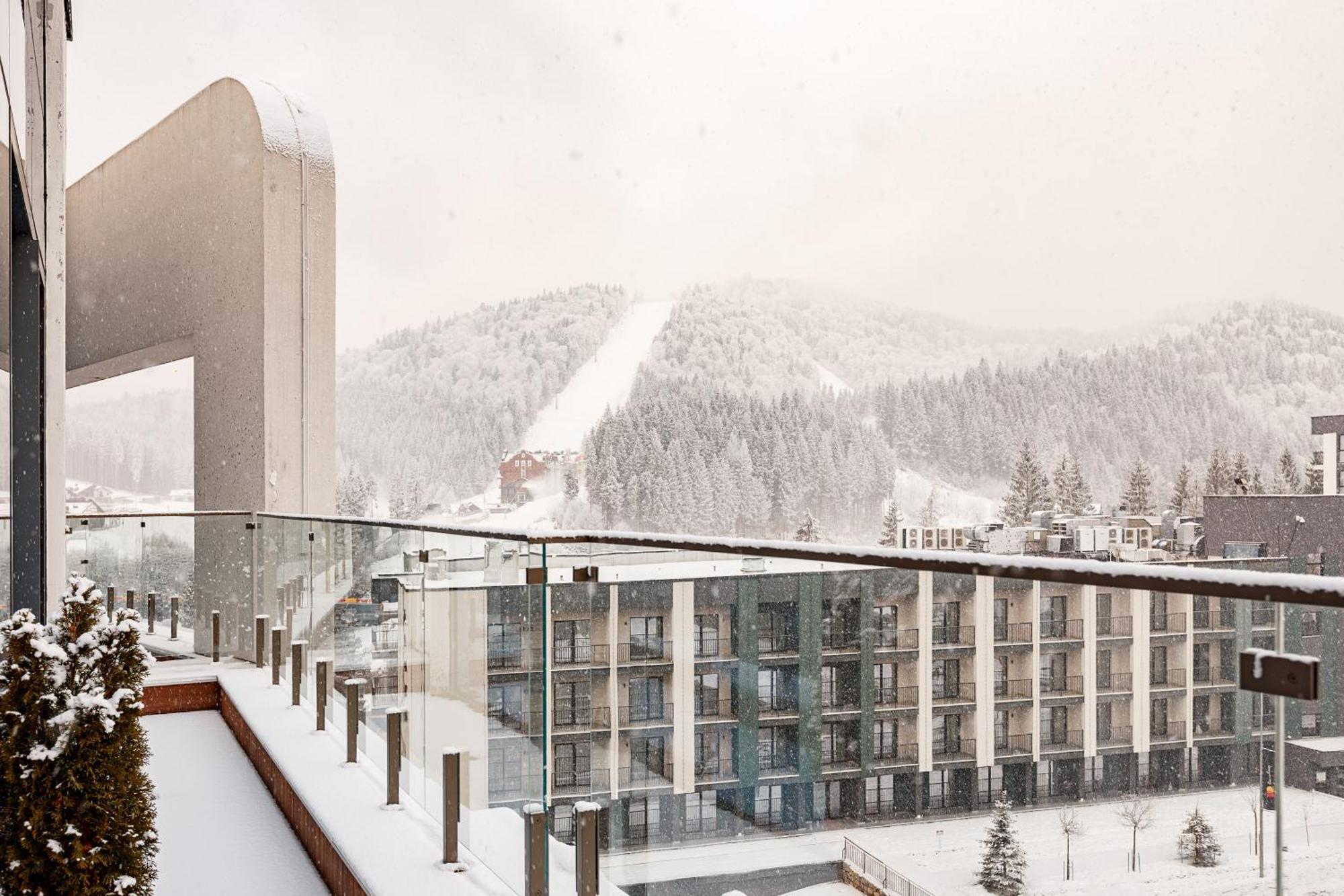 Tavel Hotel & Spa Bukovel Exterior photo