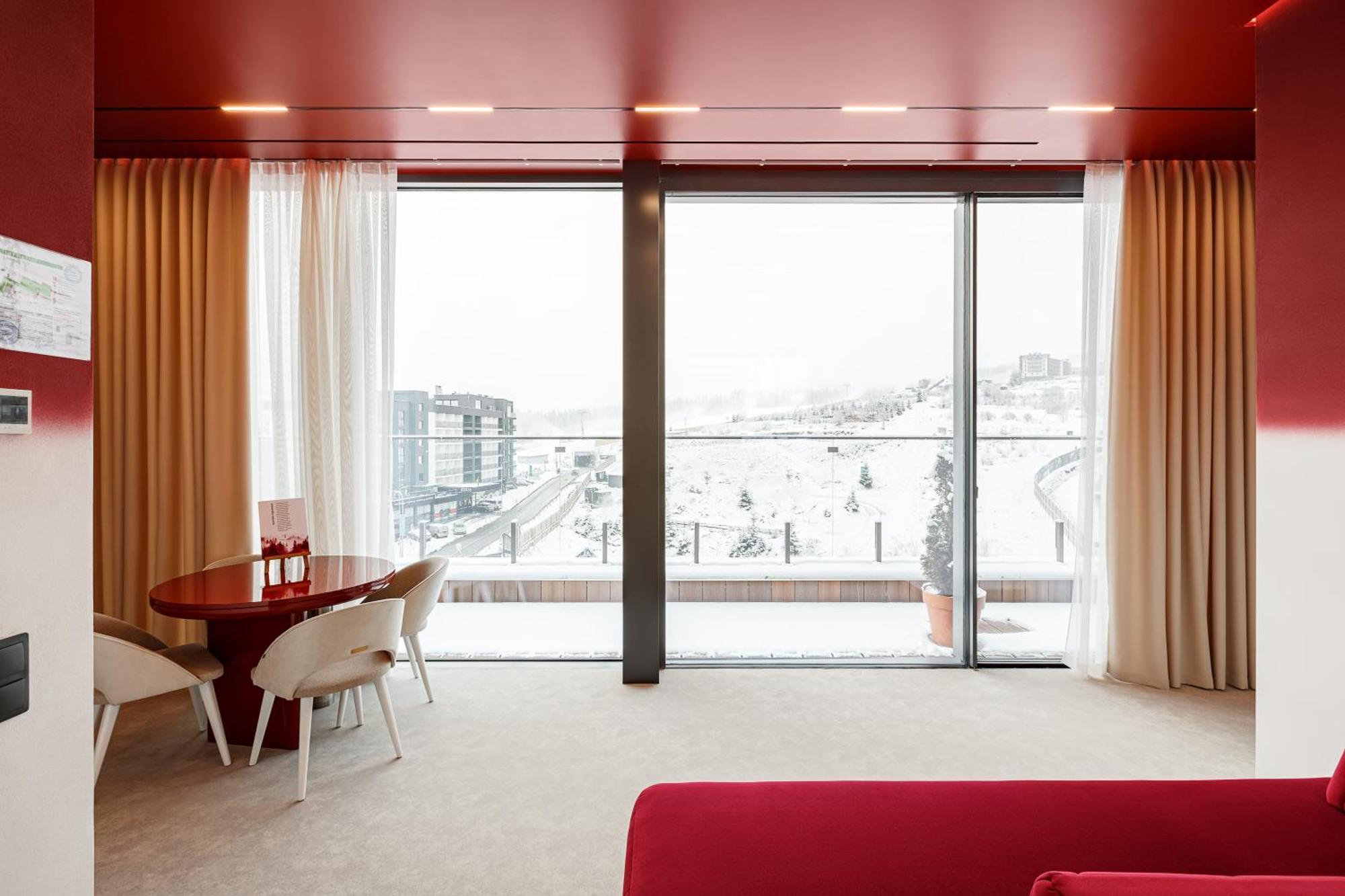 Tavel Hotel & Spa Bukovel Exterior photo