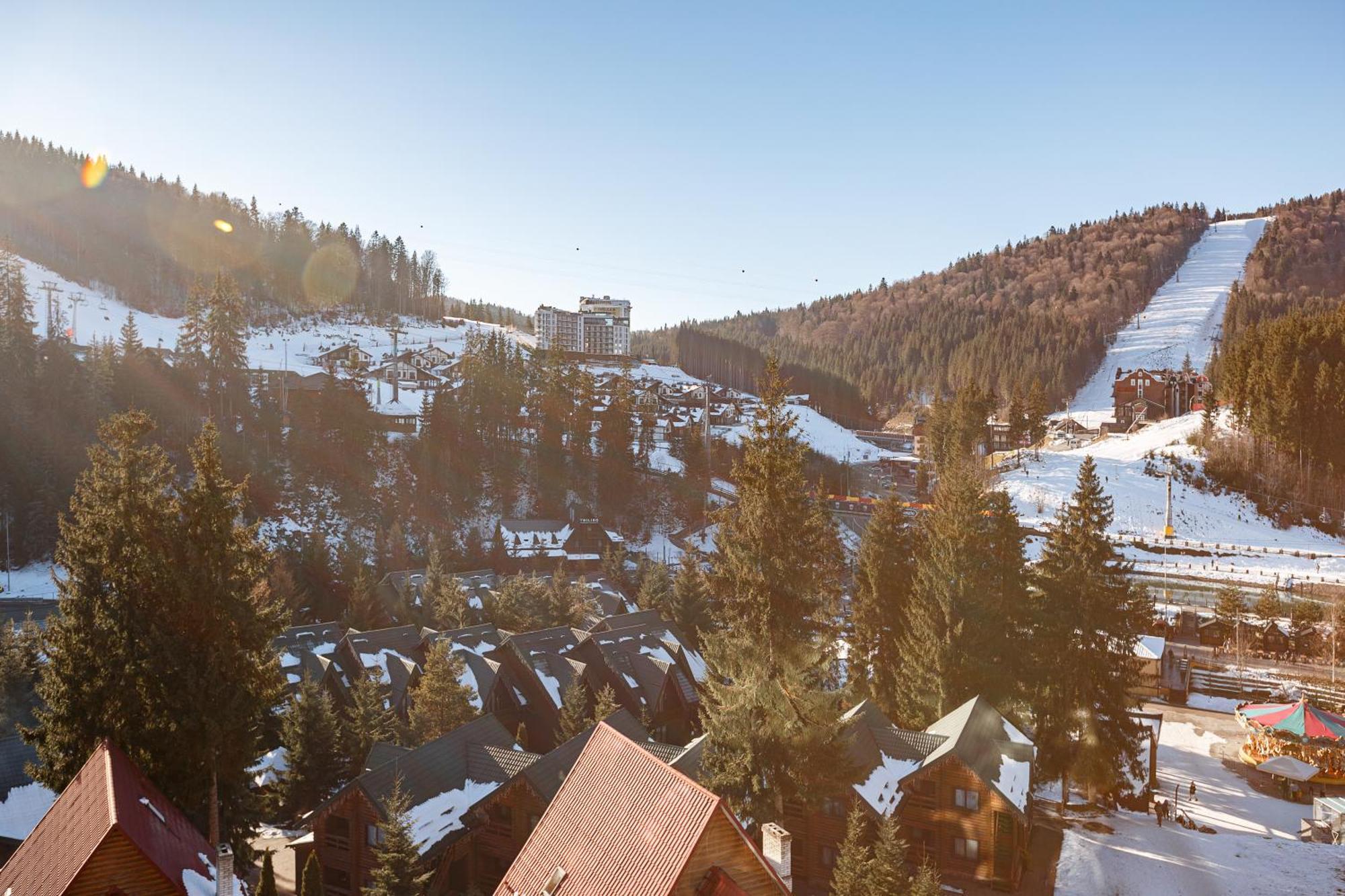 Tavel Hotel & Spa Bukovel Exterior photo